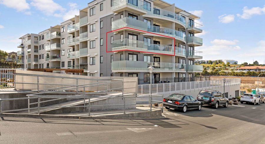  at 202/46 Rosedale Road, Rosedale, Auckland