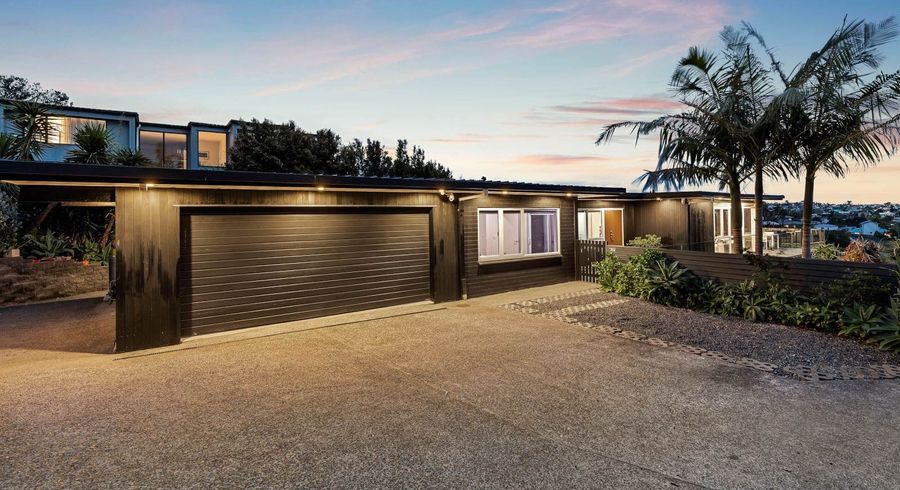  at 143 Kowhai Road, Mairangi Bay, North Shore City, Auckland