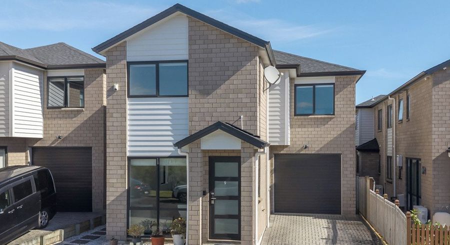  at 9 Eros Road, Flat Bush, Manukau City, Auckland