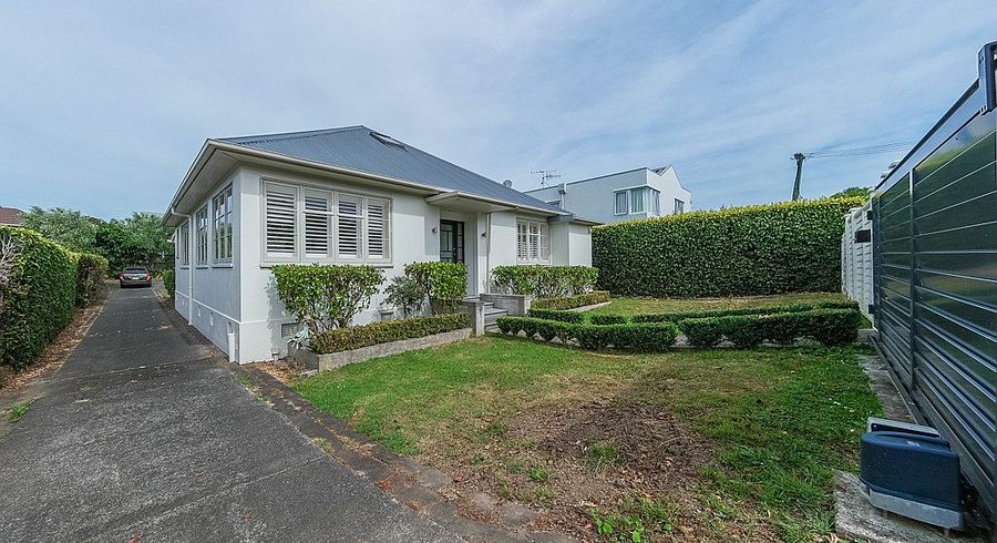  at 15 Dempsey St, Remuera, Auckland City, Auckland