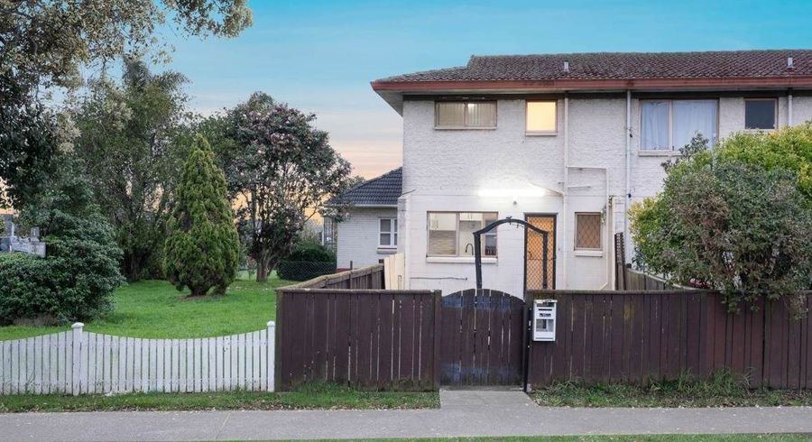  at 1/62 Great South Road, Papatoetoe, Manukau City, Auckland