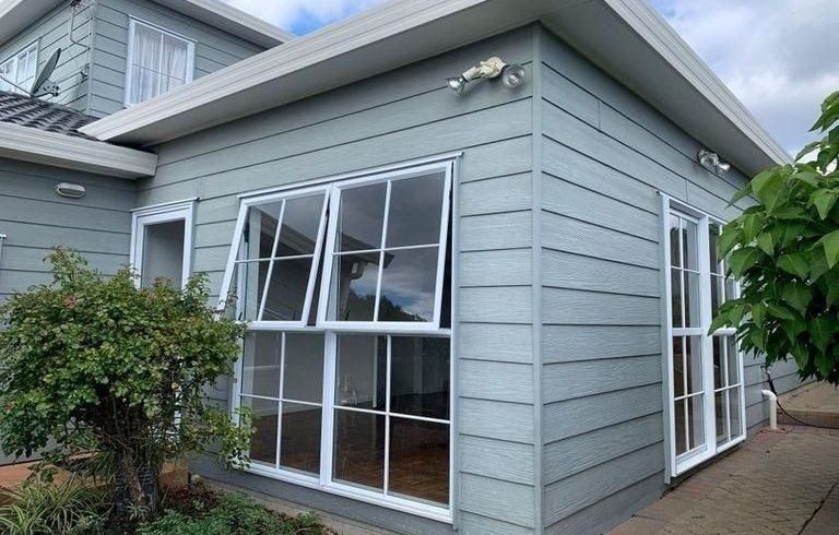  at 4 Zeus Avenue, Henderson, Waitakere City, Auckland