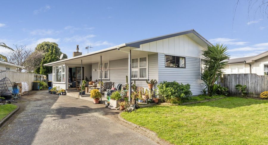  at 19 Mazengarb Road, Paraparaumu Beach, Paraparaumu