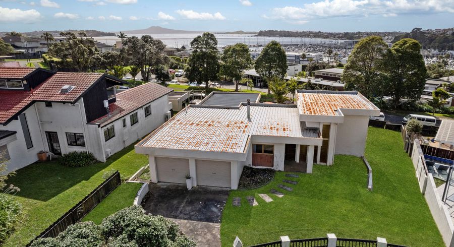  at 6A Compass Point Way, Half Moon Bay, Auckland