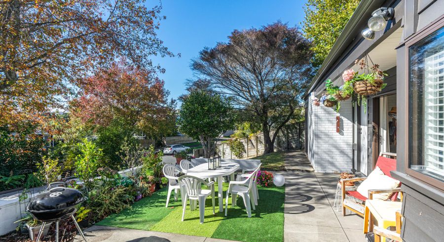  at 23 Hawkins Street, Meadowbank, Auckland