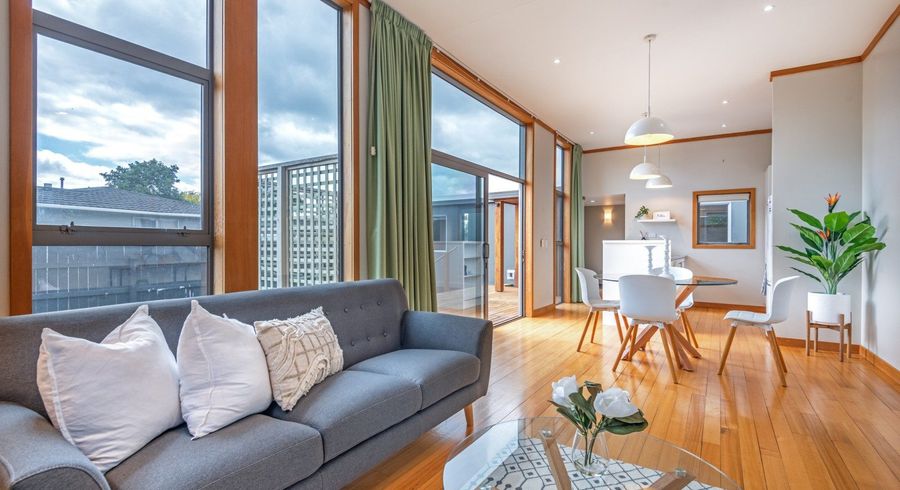  at 3 Acacia Street, Kelvin Grove, Palmerston North, Manawatu / Whanganui