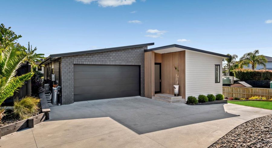  at 5A Waterford Way, Beachlands, Manukau City, Auckland