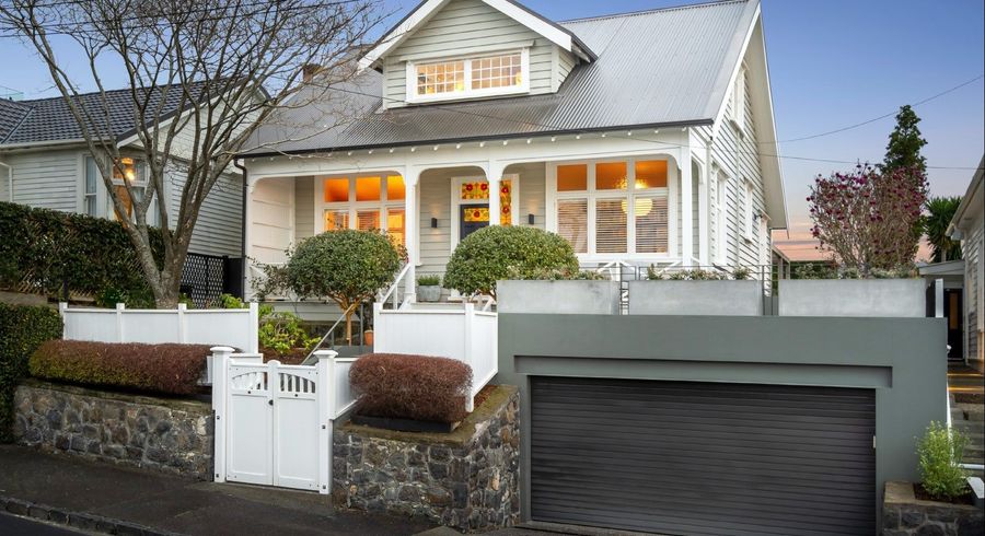  at 10 Lawrence Street, Herne Bay, Auckland