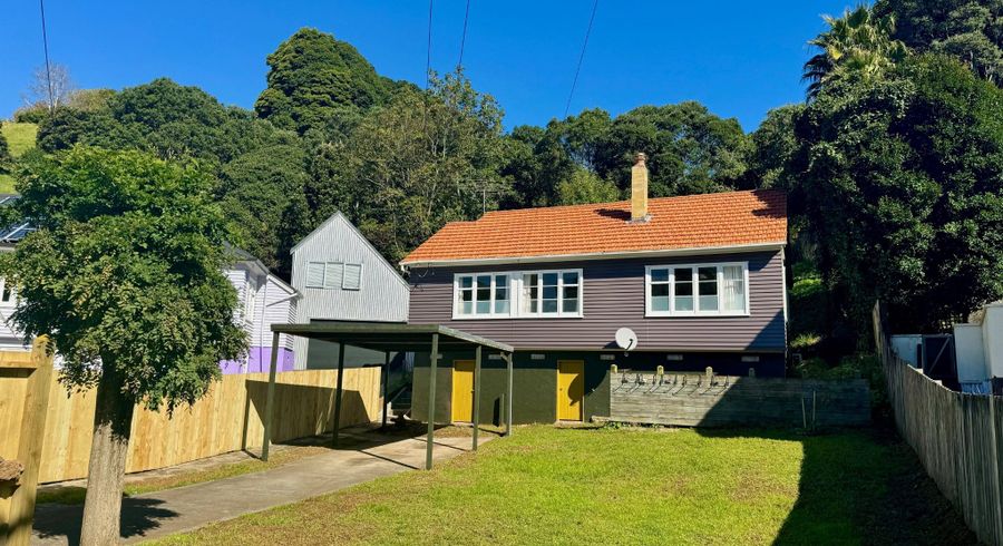  at 15 Connolly Avenue, Mount Roskill, Auckland