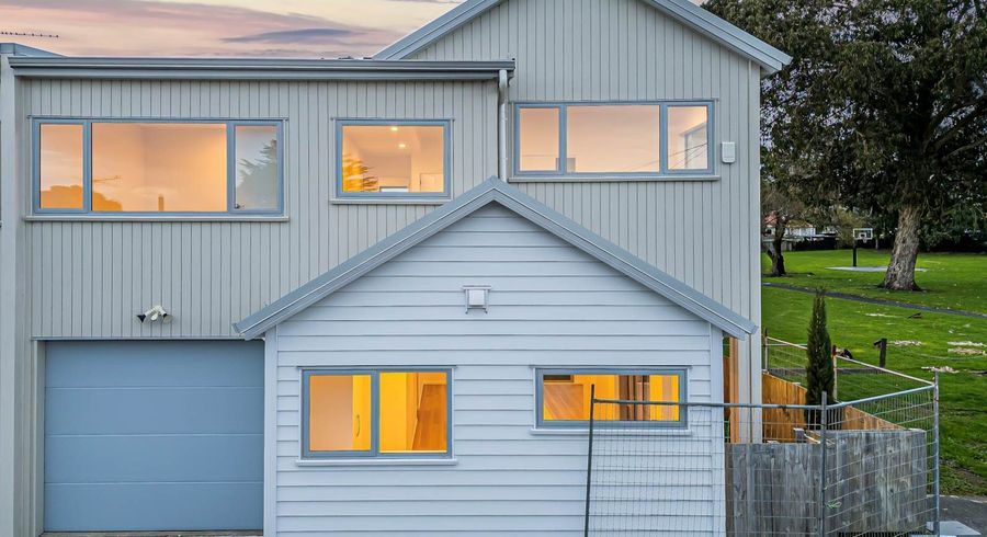  at 8A Taurima Avenue, Point England, Auckland City, Auckland