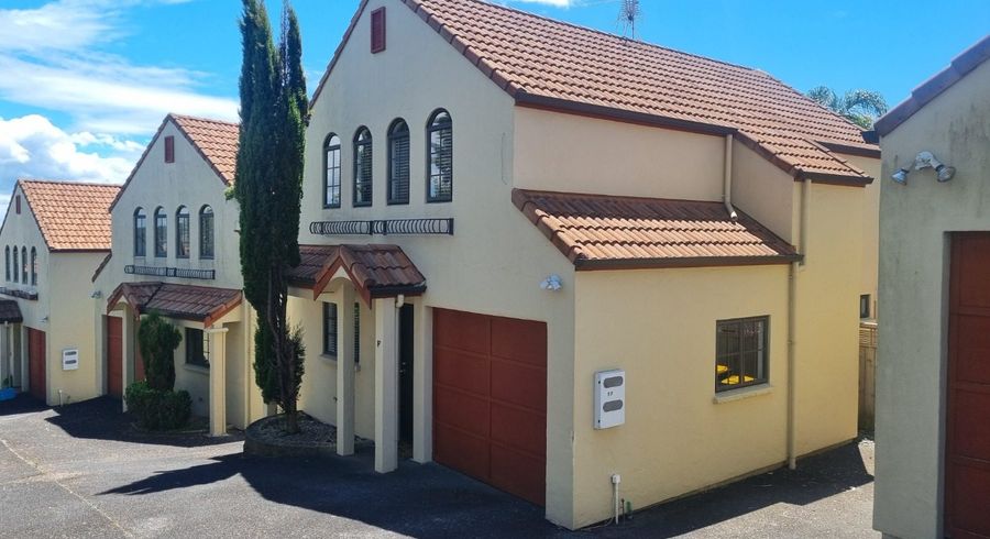  at 5F Spencer Road, Browns Bay, North Shore City, Auckland