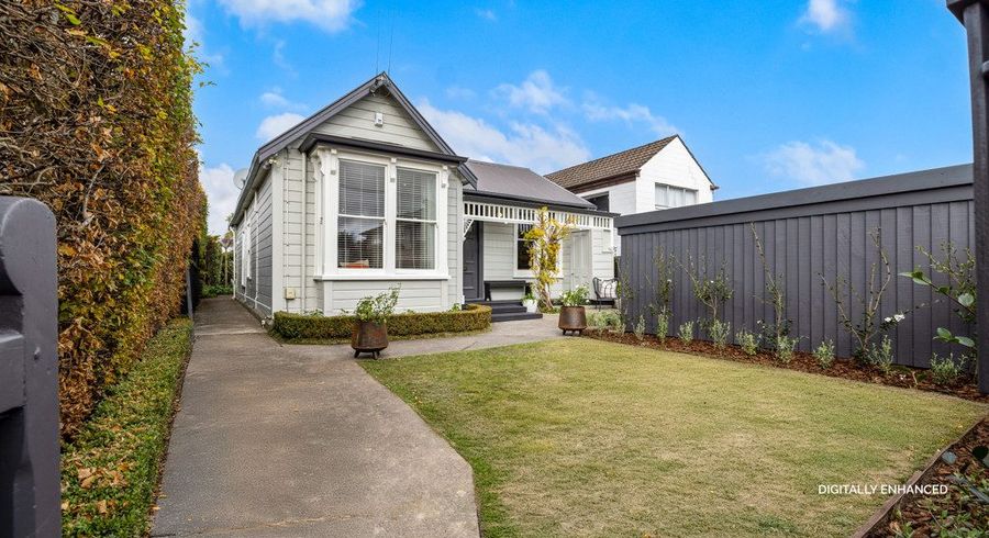  at 110 Office Road, Merivale, Christchurch City, Canterbury