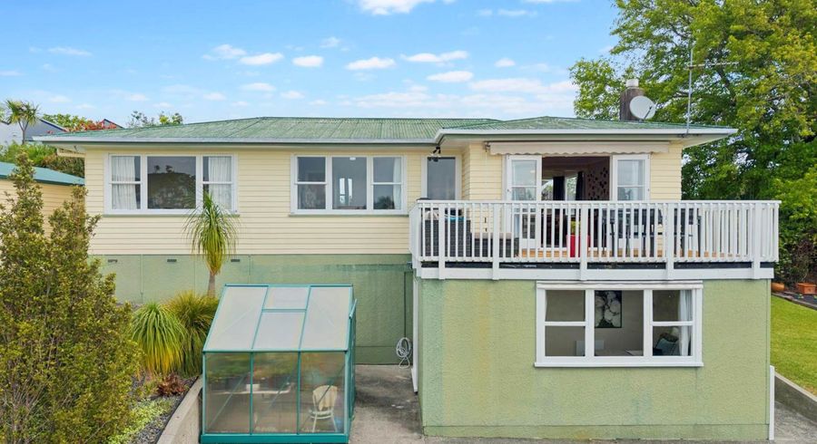  at 18 Cherry Road, Bucklands Beach, Manukau City, Auckland