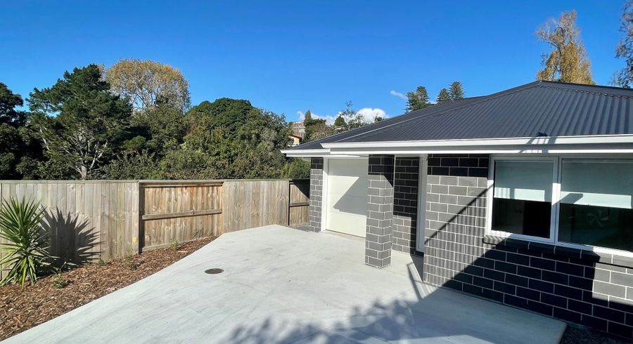  at 21B Glenn Terrace, Otumoetai, Tauranga, Bay Of Plenty