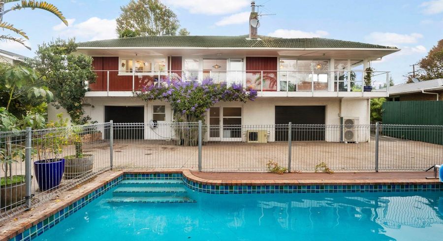  at 18 Exminster Street, Blockhouse Bay, Auckland City, Auckland