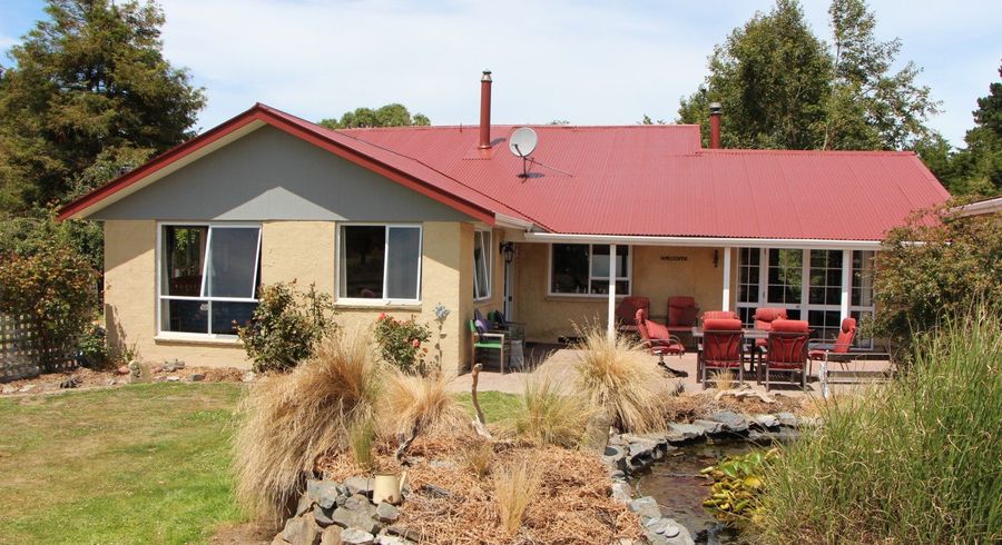  at 104 Lyalldale Middle Road, Saint Andrews, Waimate, Canterbury