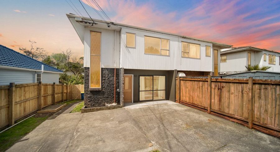  at 1/10 Sunnyside Road, Sunnyvale, Waitakere City, Auckland