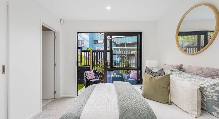  at 9/6 Woodhouse Place, West Harbour, Waitakere City, Auckland