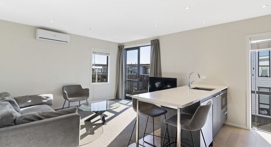  at 201/69E Hall Avenue, Mangere, Auckland