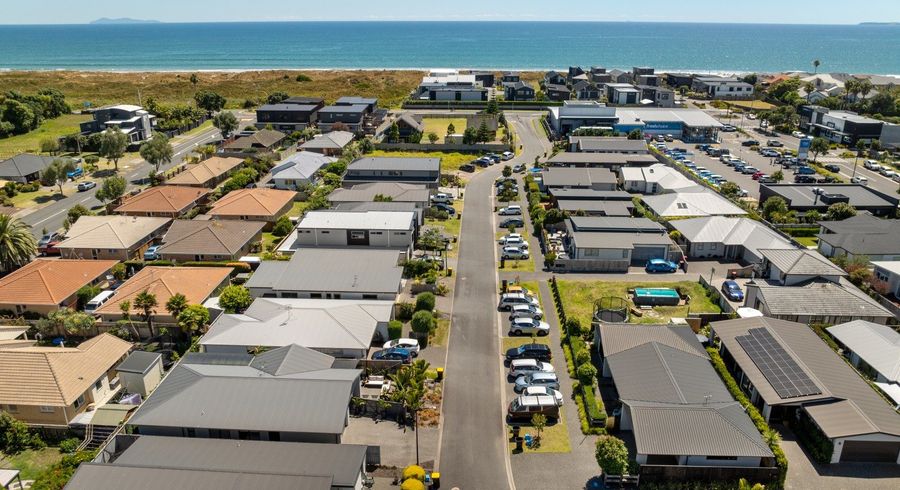  at 18 Hugo Way, Papamoa Beach, Papamoa