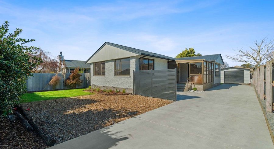  at 13 Roswell Place, Islington, Christchurch