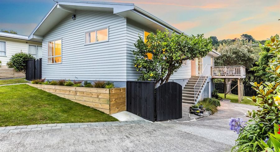  at 17 Carvel Lane, Whitby, Porirua