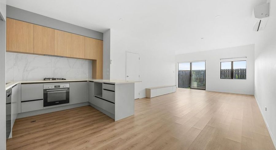  at 63 Whare Kauri Road, Takanini, Papakura, Auckland