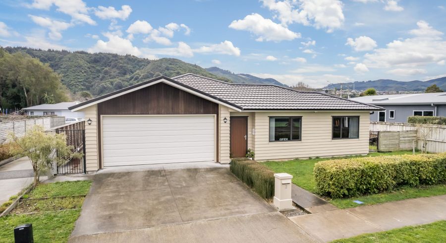  at 2 Rimutaka Street, Trentham, Upper Hutt