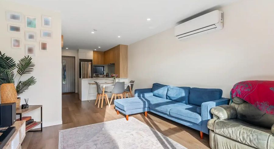  at 9/327 Glengarry Road, Glen Eden, Waitakere City, Auckland