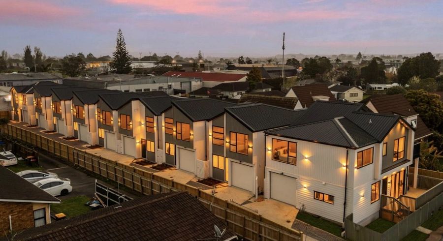  at 9/71 Wintere Road, Papatoetoe, Manukau City, Auckland