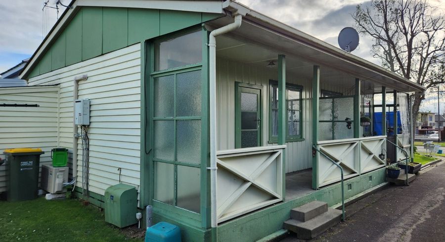  at 2/26 Albert Street, Hamilton East, Hamilton, Waikato