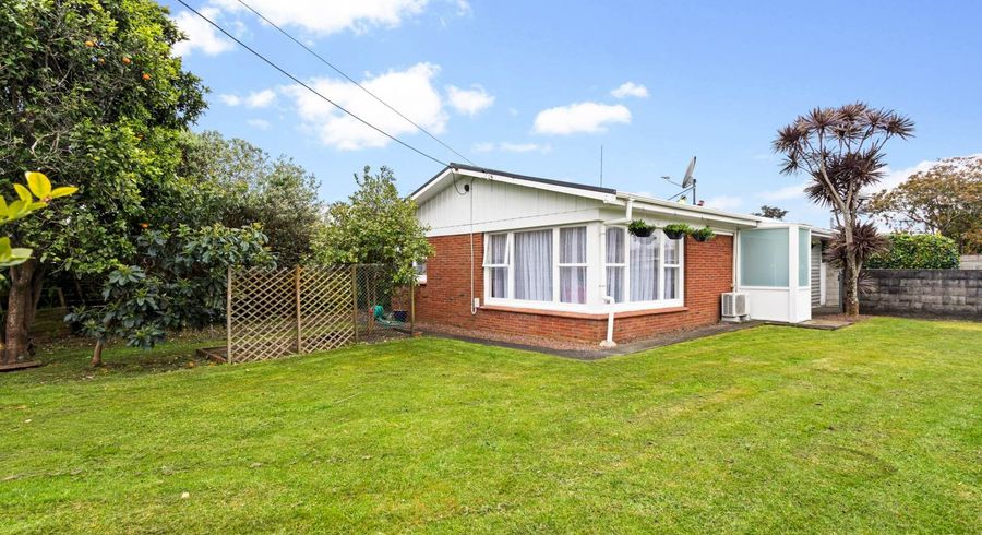  at 1/663 Te Atatu Road, Te Atatu Peninsula, Waitakere City, Auckland