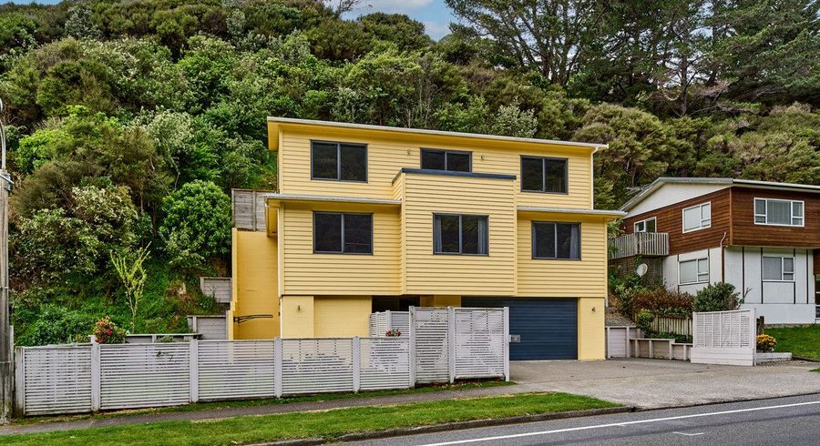  at 13 Postgate Drive, Whitby, Porirua, Wellington