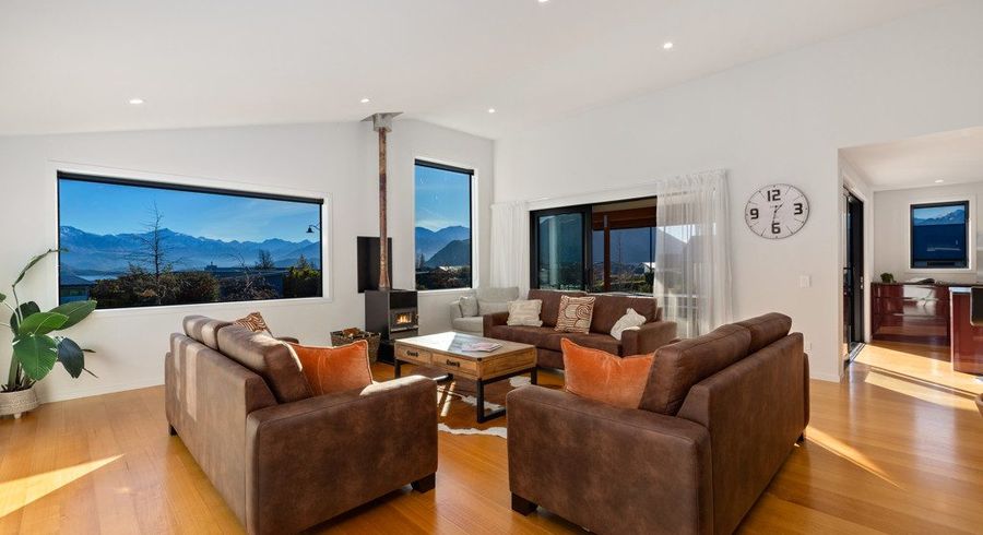  at 4 Clutha Place, Wānaka