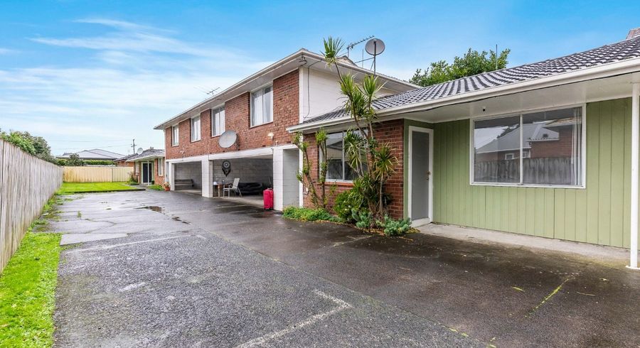  at 2/58 Kiwitea Street, Sandringham, Auckland City, Auckland