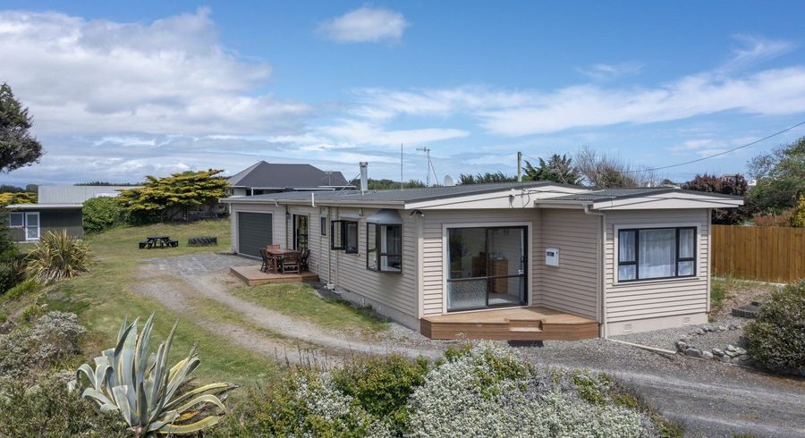  at 28 Dewe Terrace, Foxton Beach, Foxton