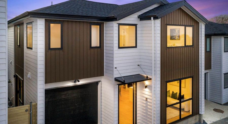  at 1d Valron Road, Te Atatu South, Waitakere City, Auckland