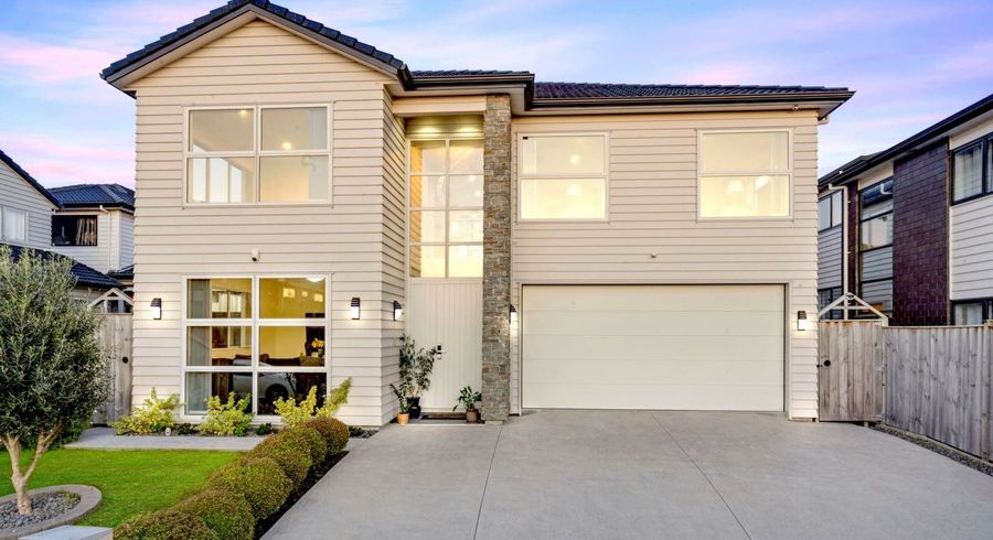  at 4 Hermes Road, Flat Bush, Manukau City, Auckland