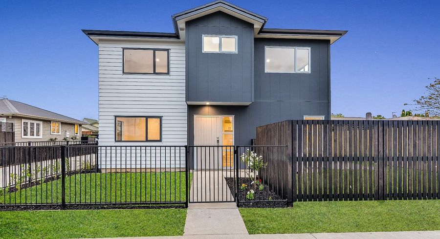  at 1/17 Sandwich Road, Saint Andrews, Hamilton, Waikato