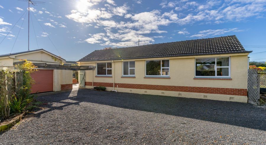  at 16 George Street, Milton