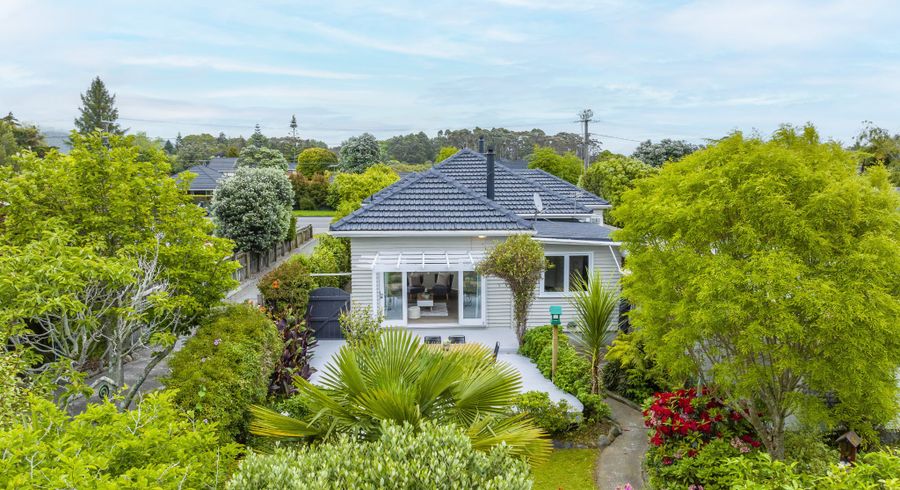 at 213 Te Moana Road, Waikanae