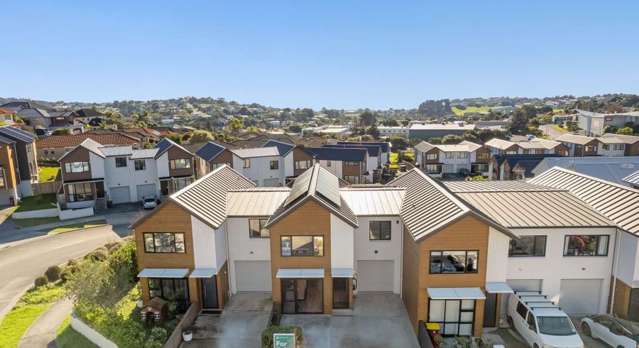  at 3 Seafarer Crescent, Stanmore Bay, Rodney, Auckland