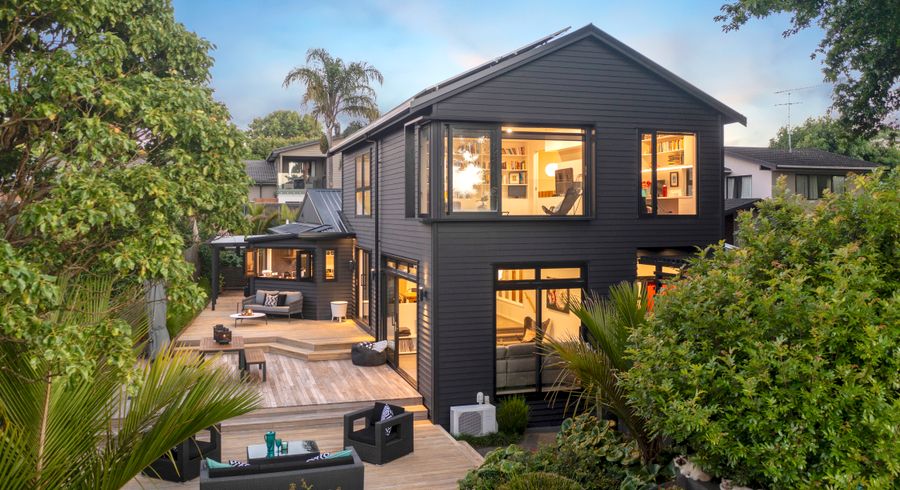  at 134 Fisher Parade, Farm Cove, Auckland