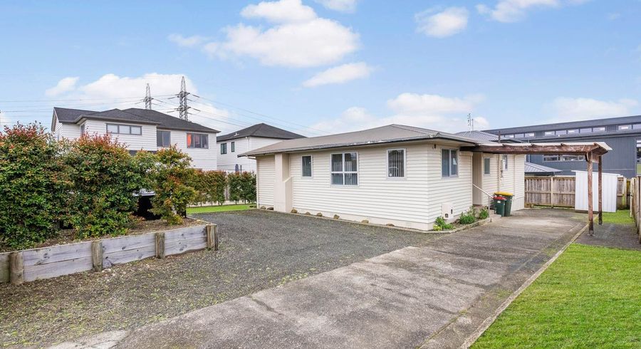  at 10A Bass Road, Albany, North Shore City, Auckland