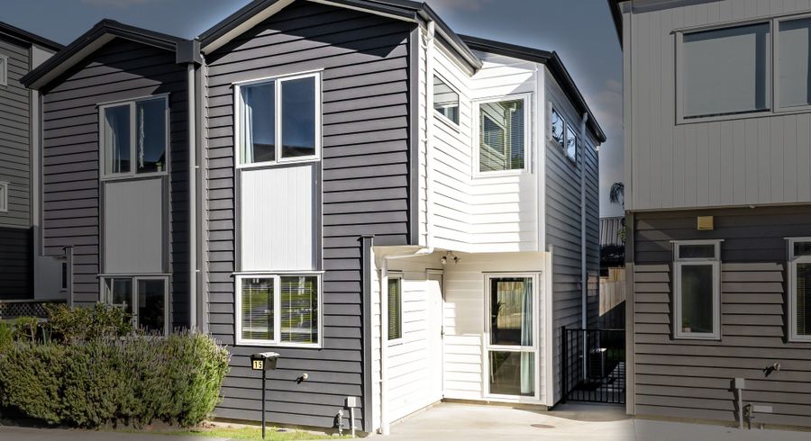  at 15 Whakawhiti Loop, Avondale, Auckland