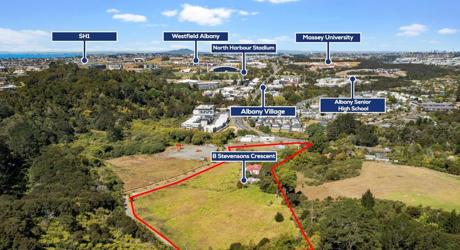  at 8 Stevensons Crescent, Albany, North Shore City, Auckland
