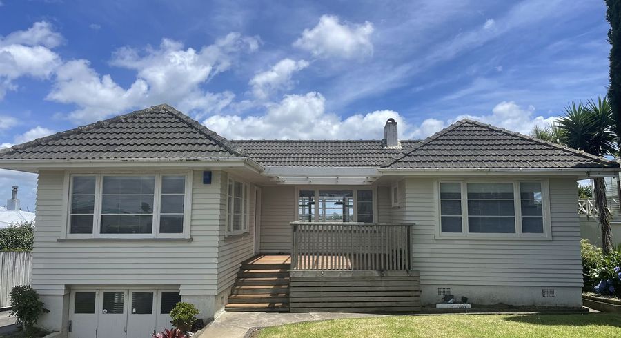  at 165 Cook Street, Howick, Manukau City, Auckland