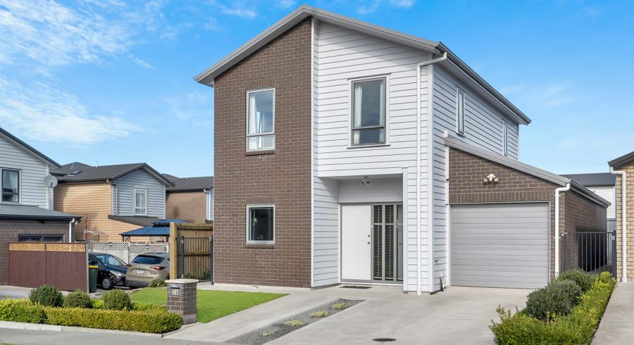  at 36 Kuurae Crescent, Weymouth, Manukau City, Auckland