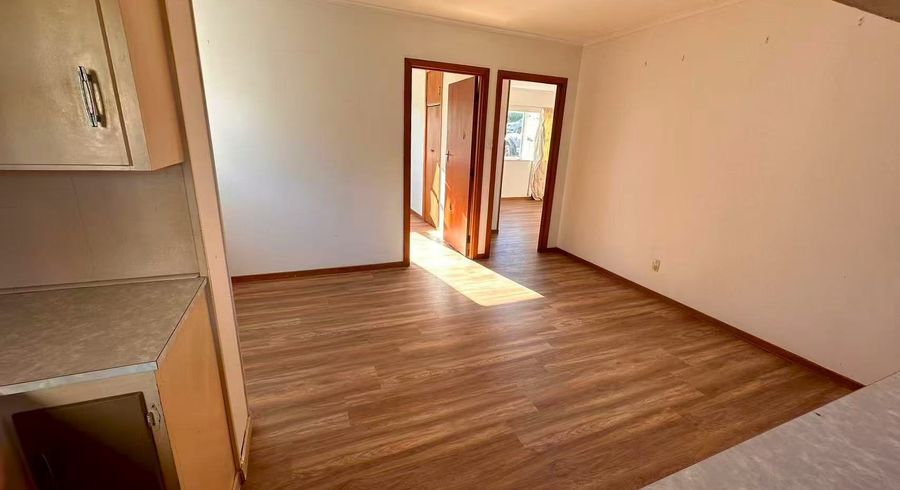  at 1/187 Te Atatu Road, Te Atatu South, Waitakere City, Auckland