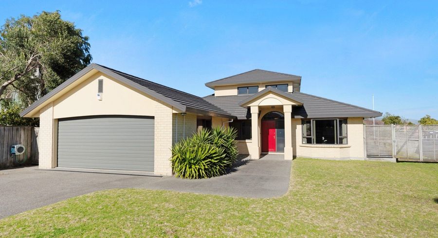  at 6 Shearwater Rise, Paraparaumu Beach, Paraparaumu